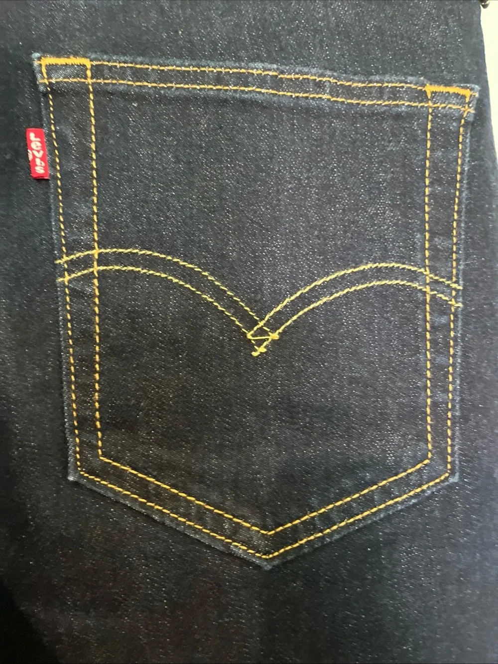 Levi's men’s Dark Indigo Straight Leg Jeans 514 32/32 professionally hemmed